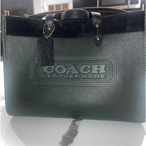 Coach Badge Field 30 Colorblock Tote